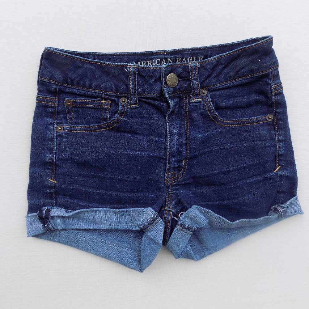 LAST CALL!! American Eagle Super stretch jean shorts